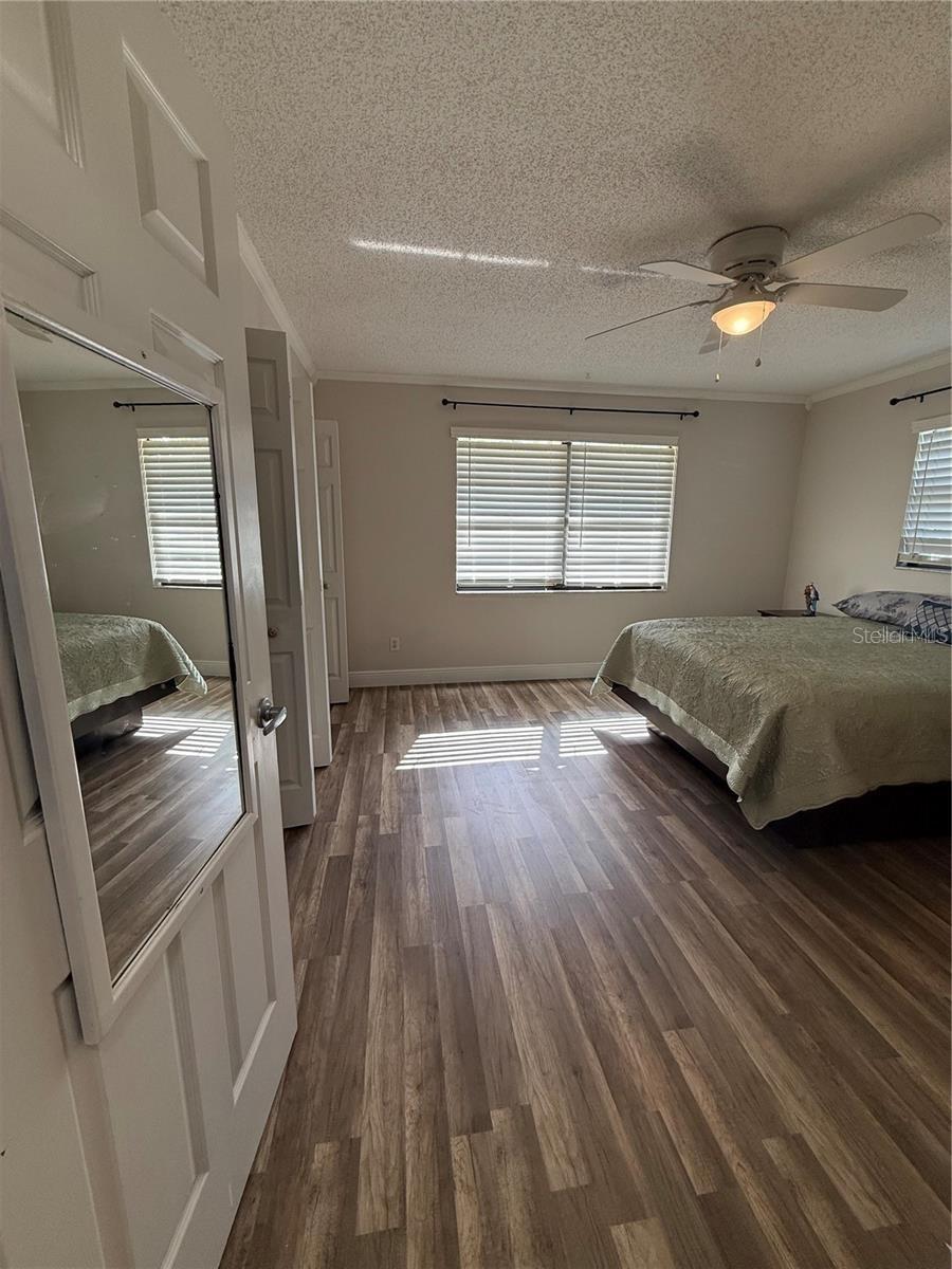 HARVARD ARMS TWNHS - Residential