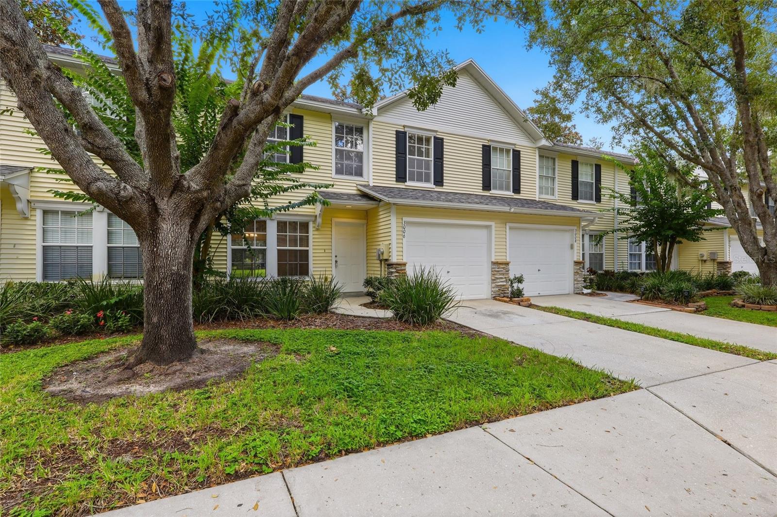 3006 AMBER OAK DRIVE
