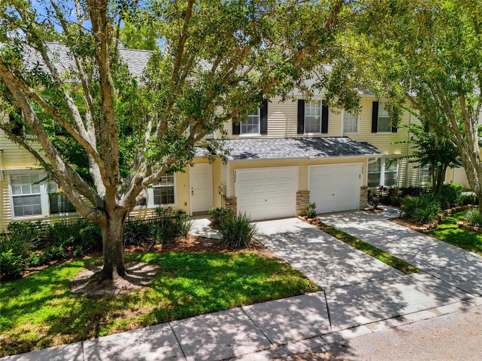 3006 AMBER OAK DRIVE