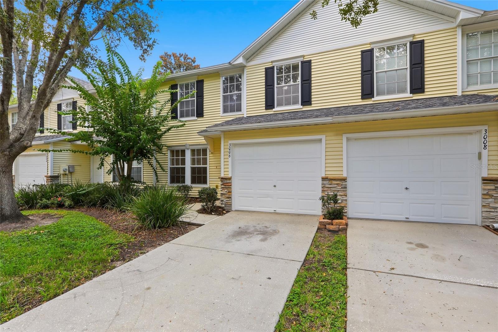 3006 AMBER OAK DRIVE