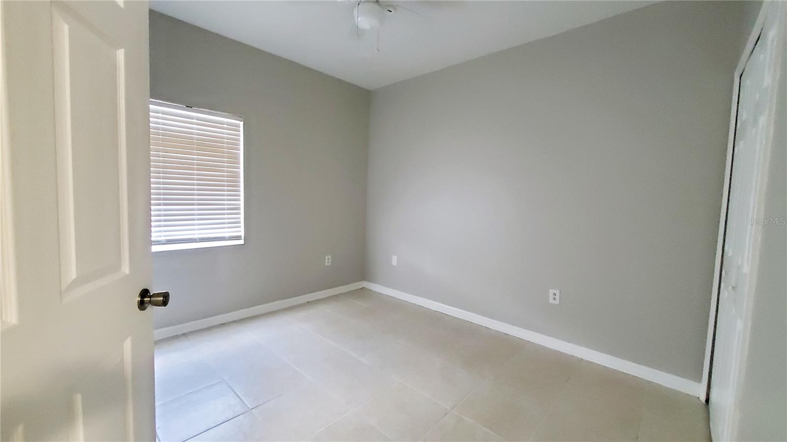 VILLAGES OF BLOOMINGDALE CONDO - Residential Lease