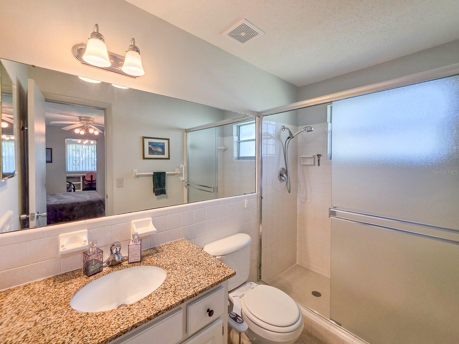 CAMEO POINT UNIT 03 - Residential