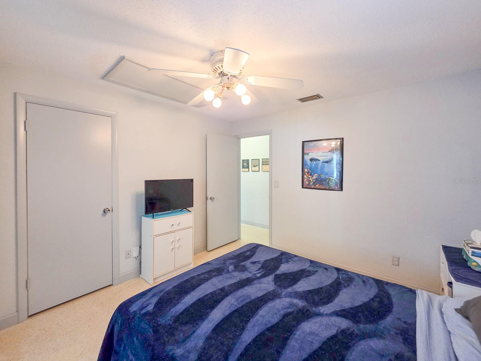 CAMEO POINT UNIT 03 - Residential