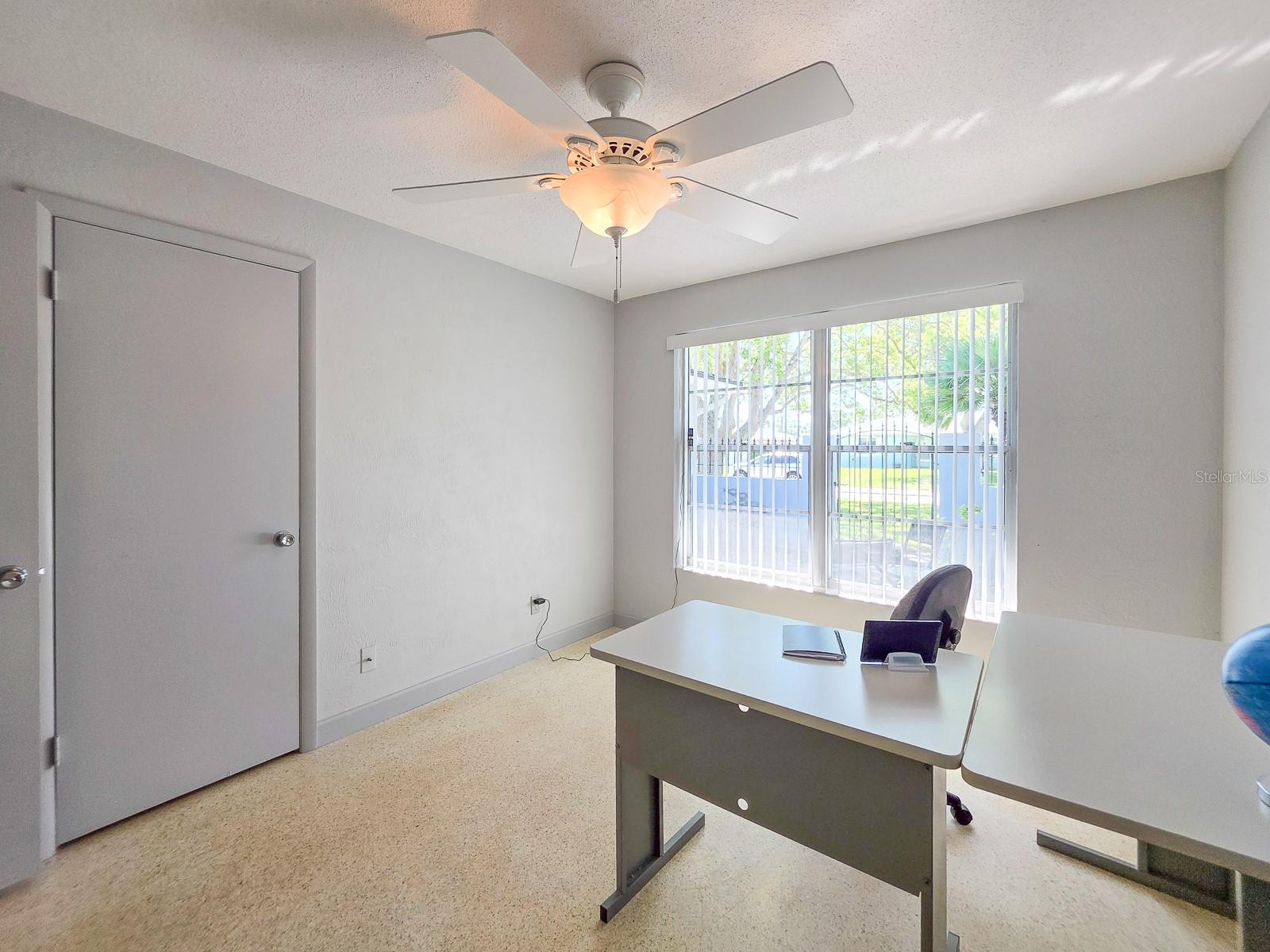 CAMEO POINT UNIT 03 - Residential