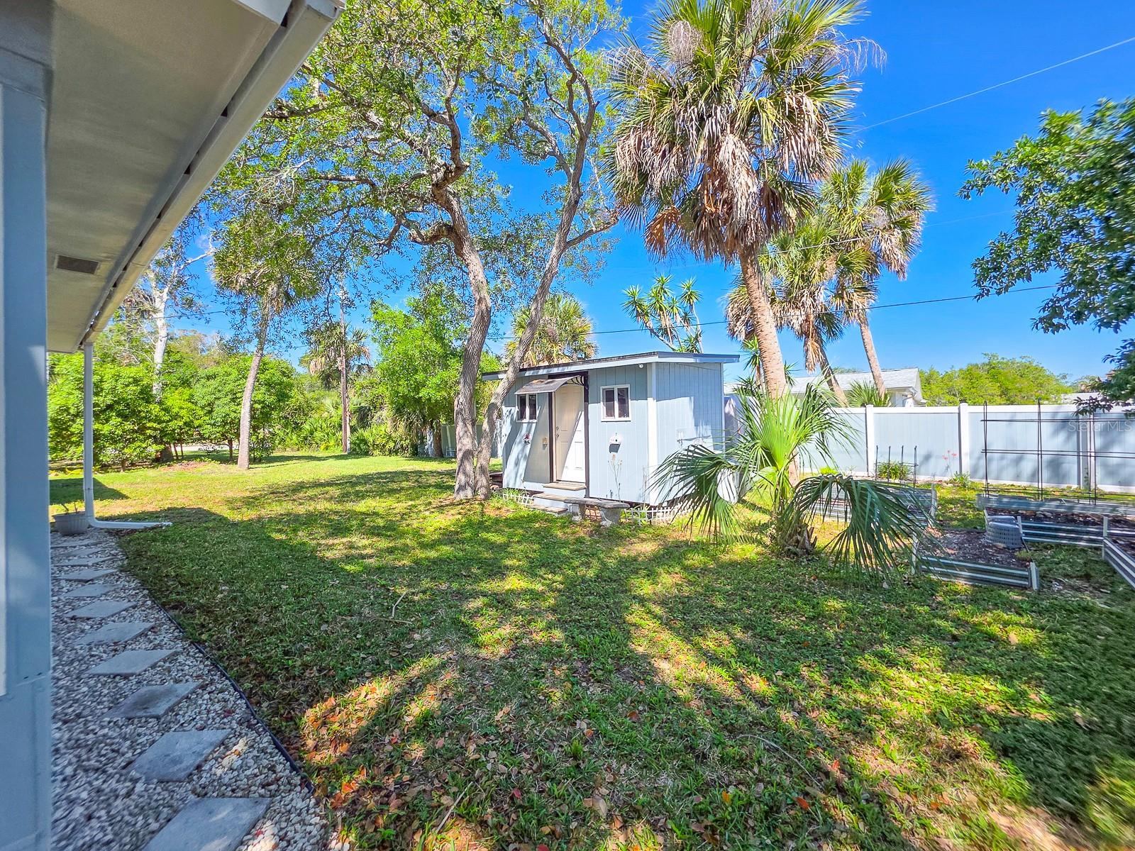 CAMEO POINT UNIT 03 - Residential