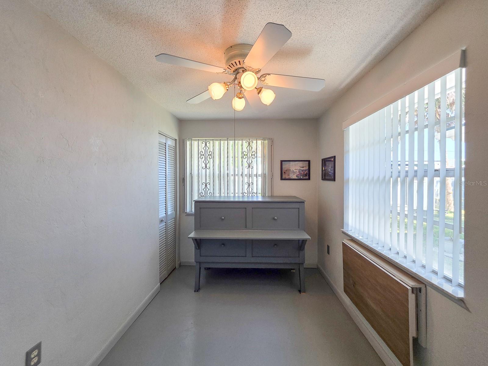 CAMEO POINT UNIT 03 - Residential