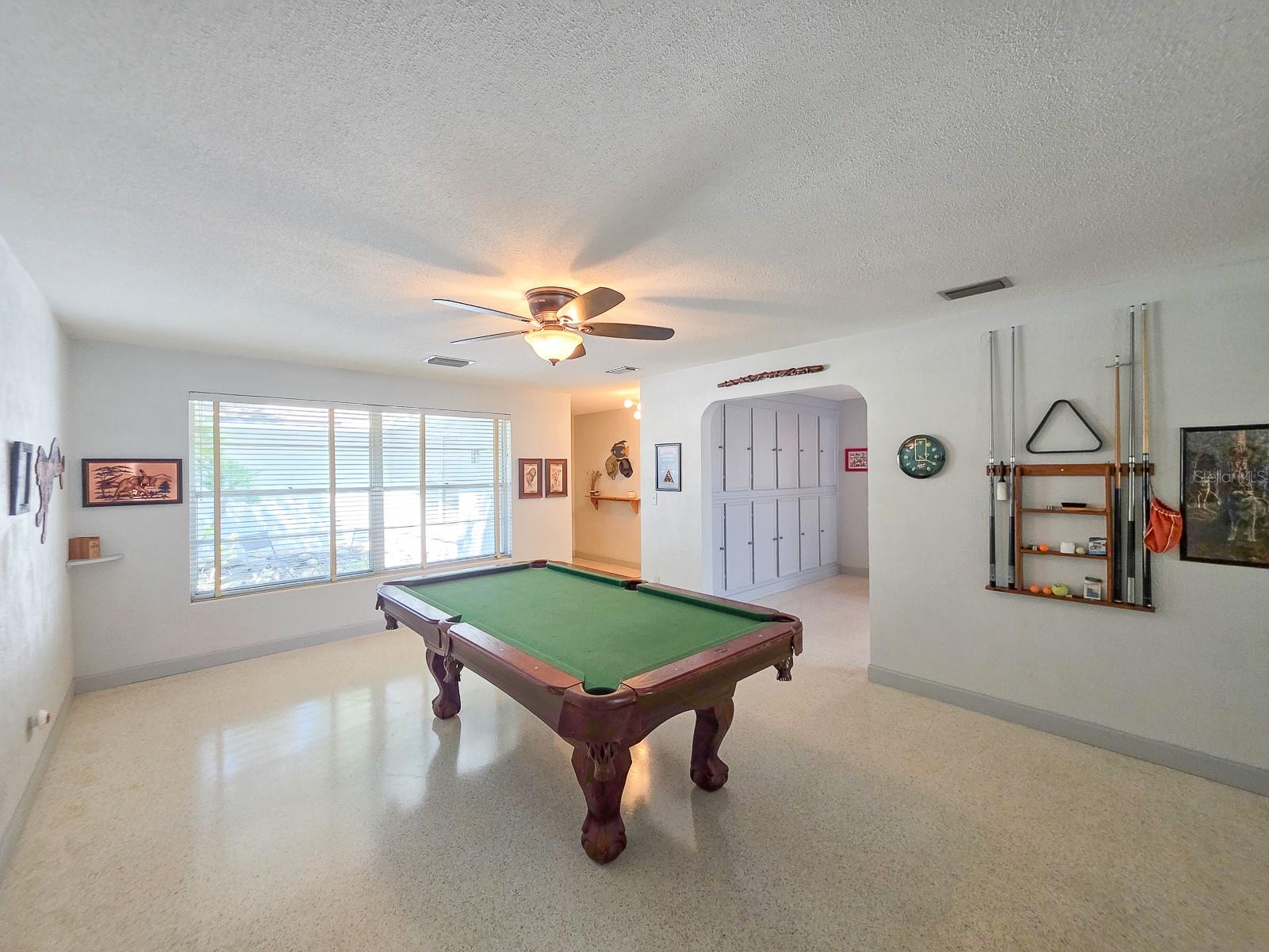 CAMEO POINT UNIT 03 - Residential