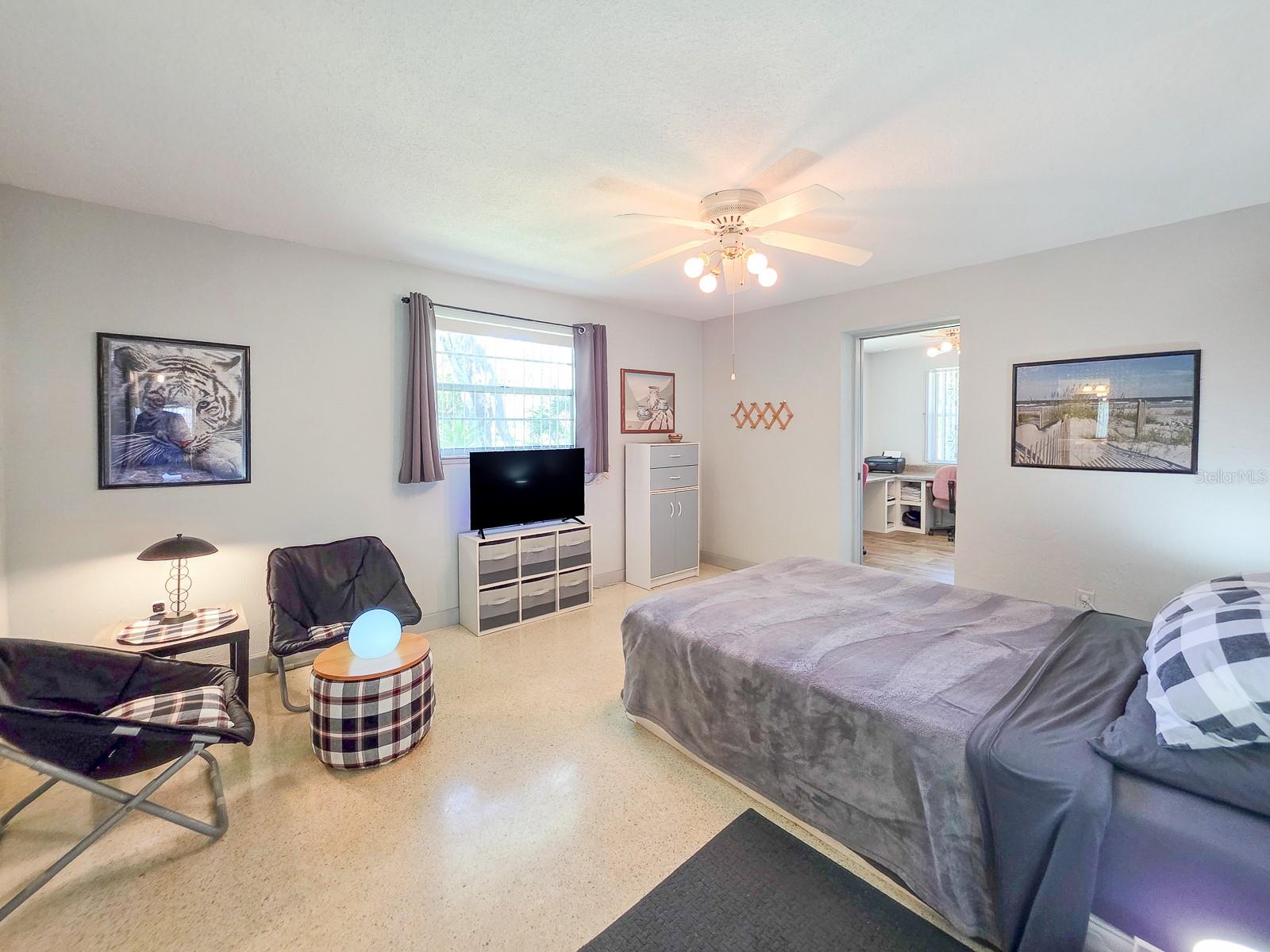 CAMEO POINT UNIT 03 - Residential