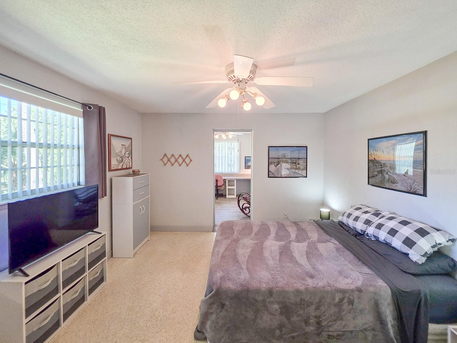 CAMEO POINT UNIT 03 - Residential