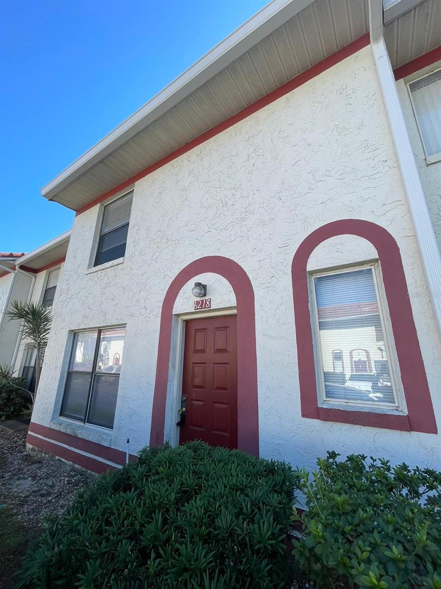 Photo of 6218 Yorktown Drive #15, Orlando, FL 32807 (MLS # O6425172)