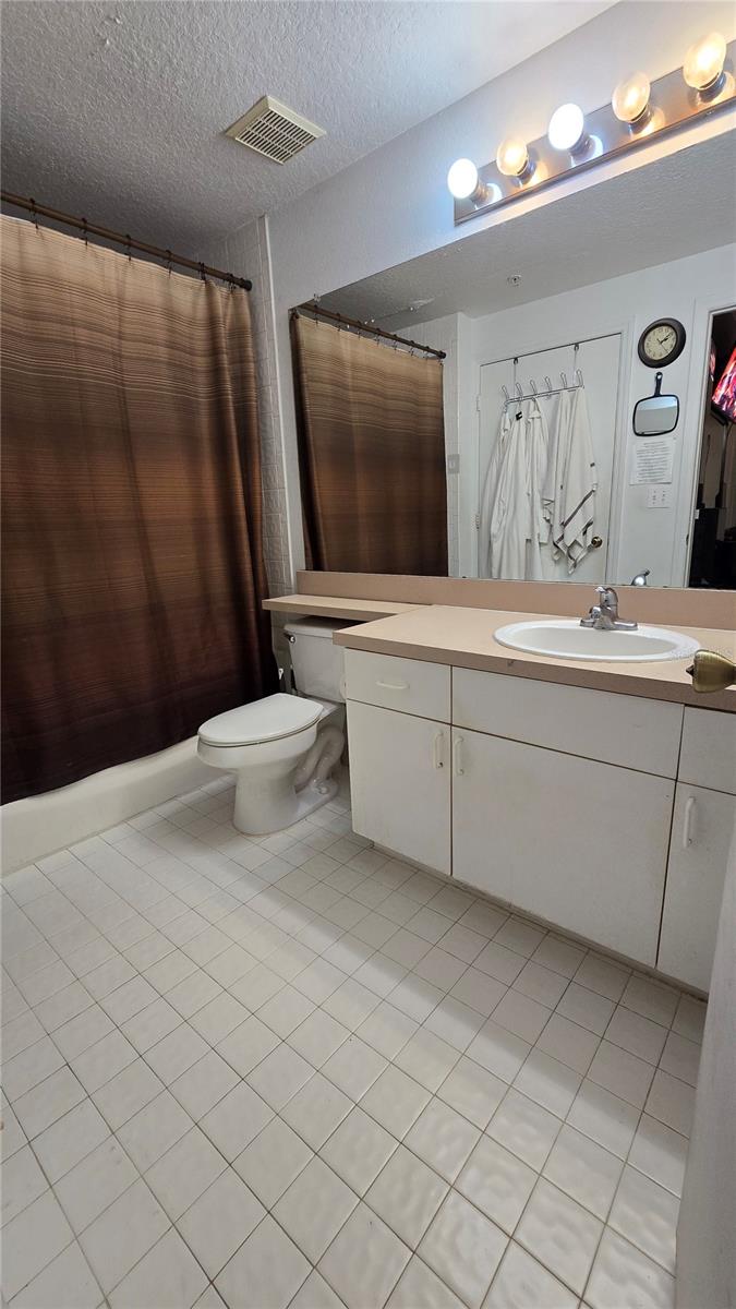 PALMS CLUB CONDO - Residential