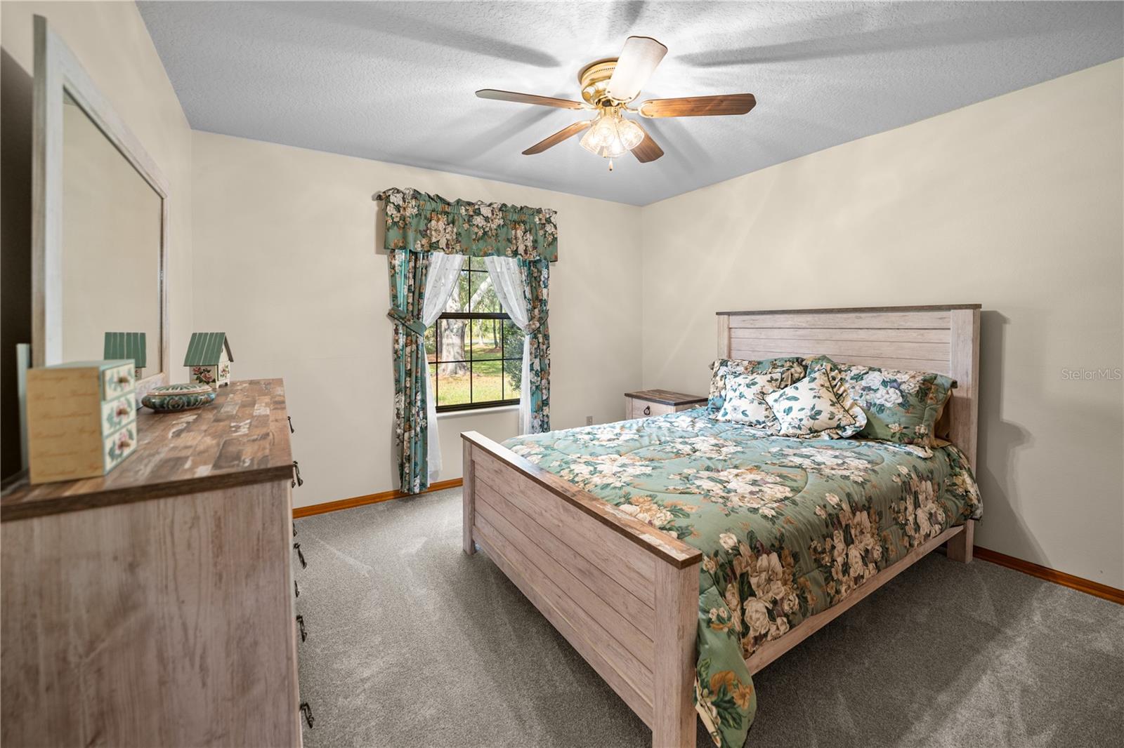 ST CLOUD MANOR ESTATES UNIT 2 - Residential
