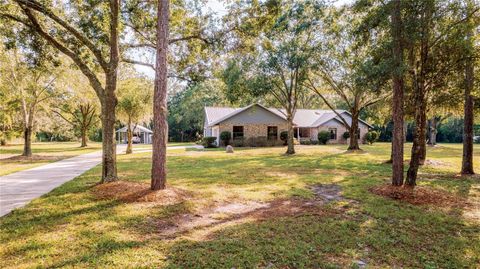 Photo of 4450 Pine Tree Drive, Saint Cloud, FL 34772 (MLS # S5137038) Photo of 4450 Pine Tree Drive, Saint Cloud, FL 34772 (MLS # S5137038)