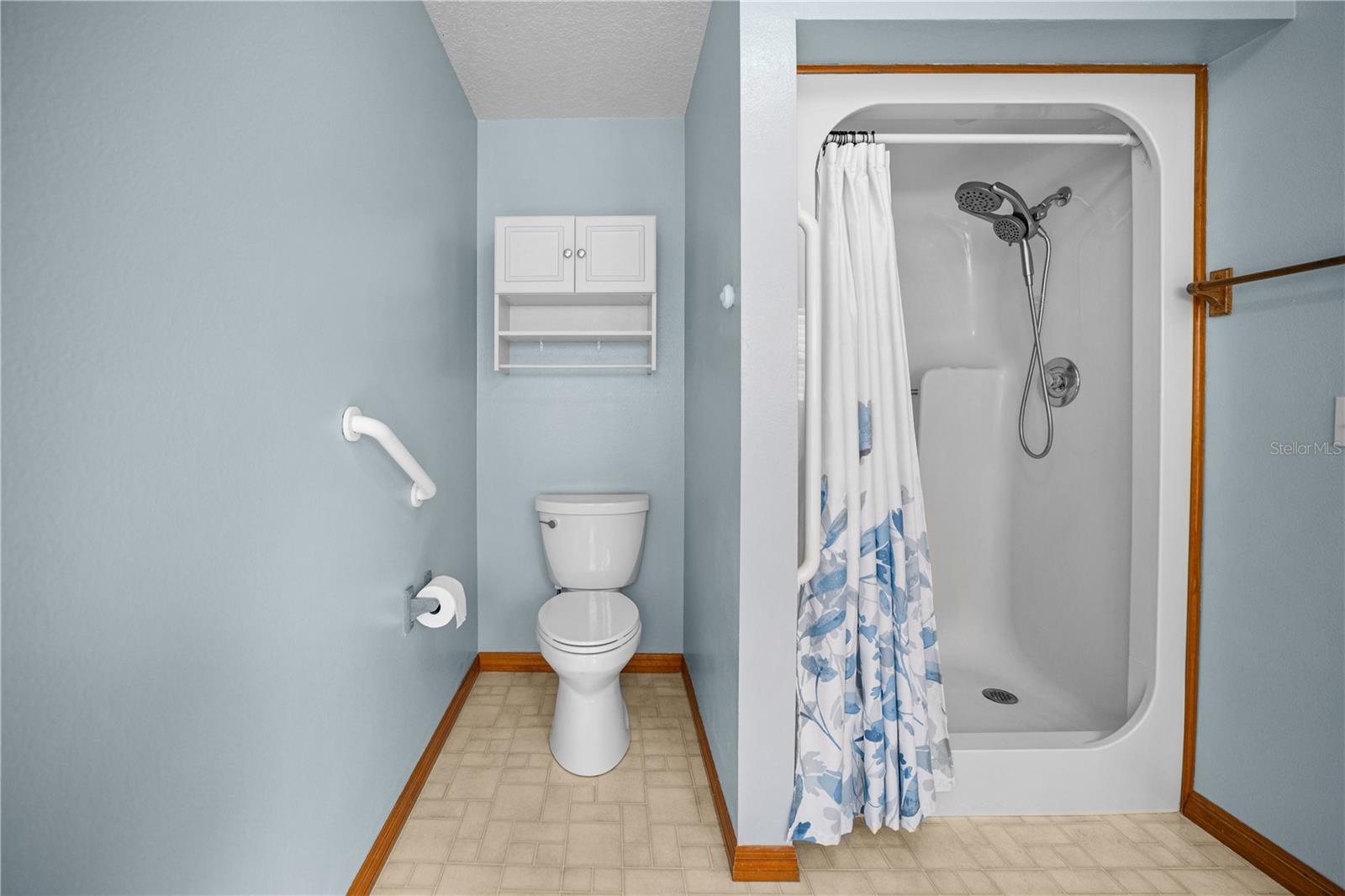 ST CLOUD MANOR ESTATES UNIT 2 - Residential
