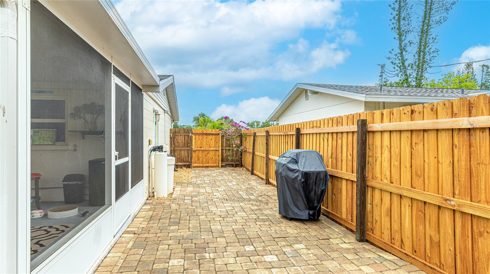 BEIGHNEER MANOR - Residential