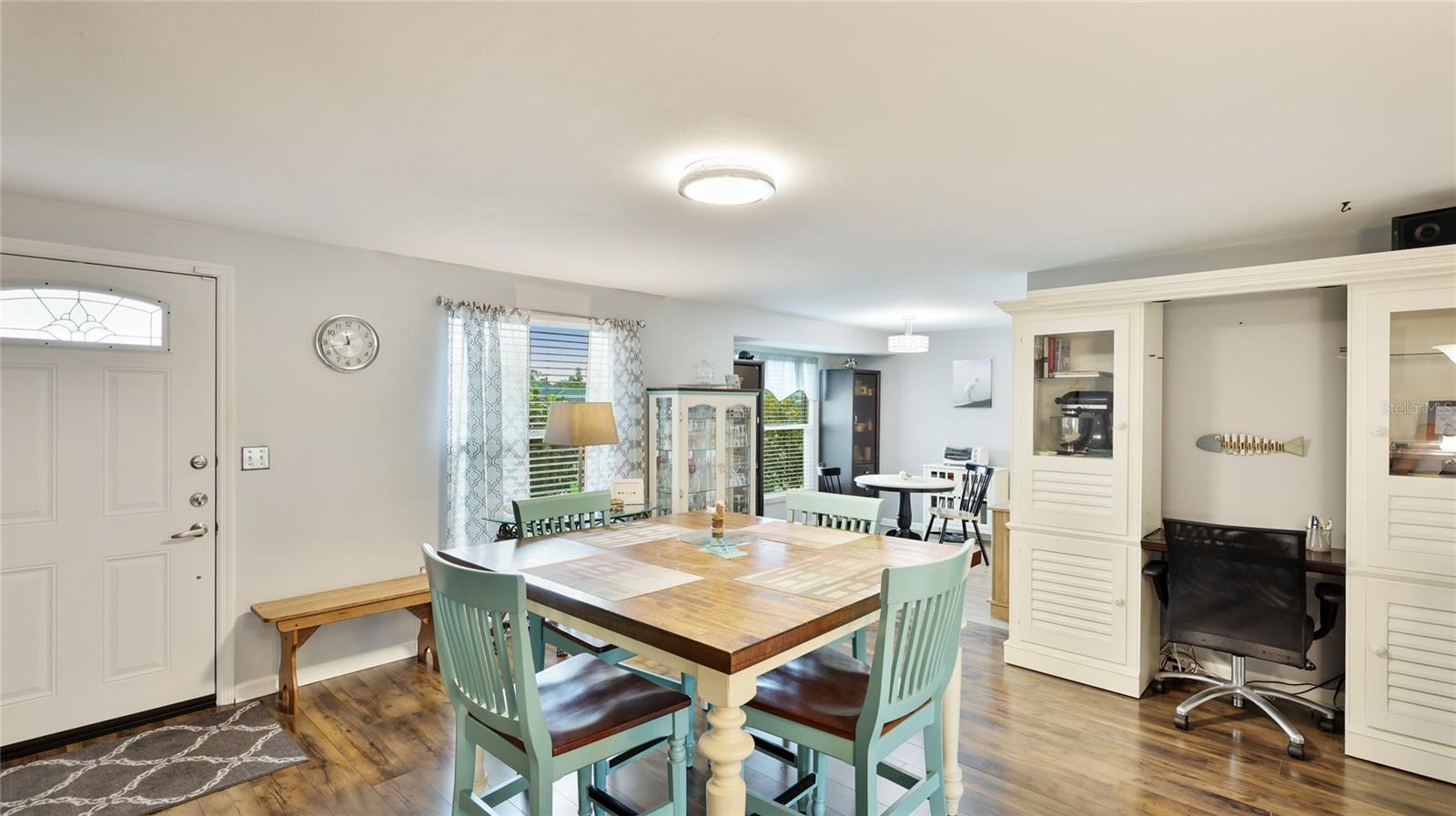 BEIGHNEER MANOR - Residential