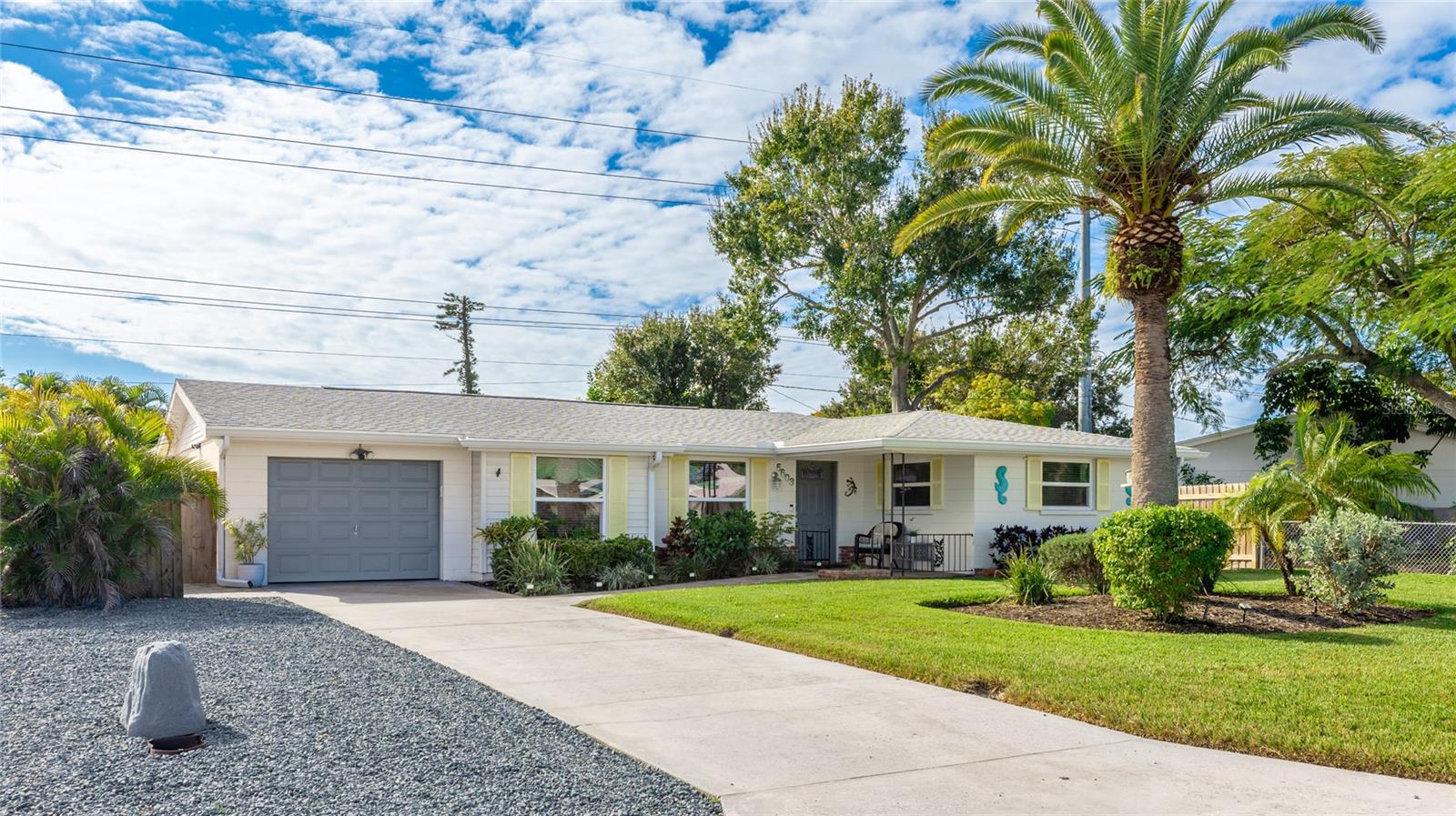 BEIGHNEER MANOR - Residential