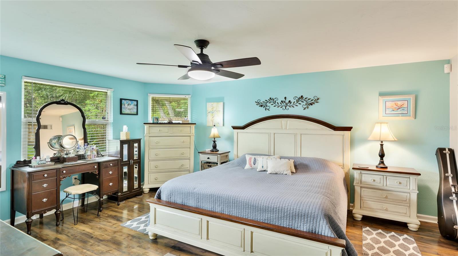 BEIGHNEER MANOR - Residential