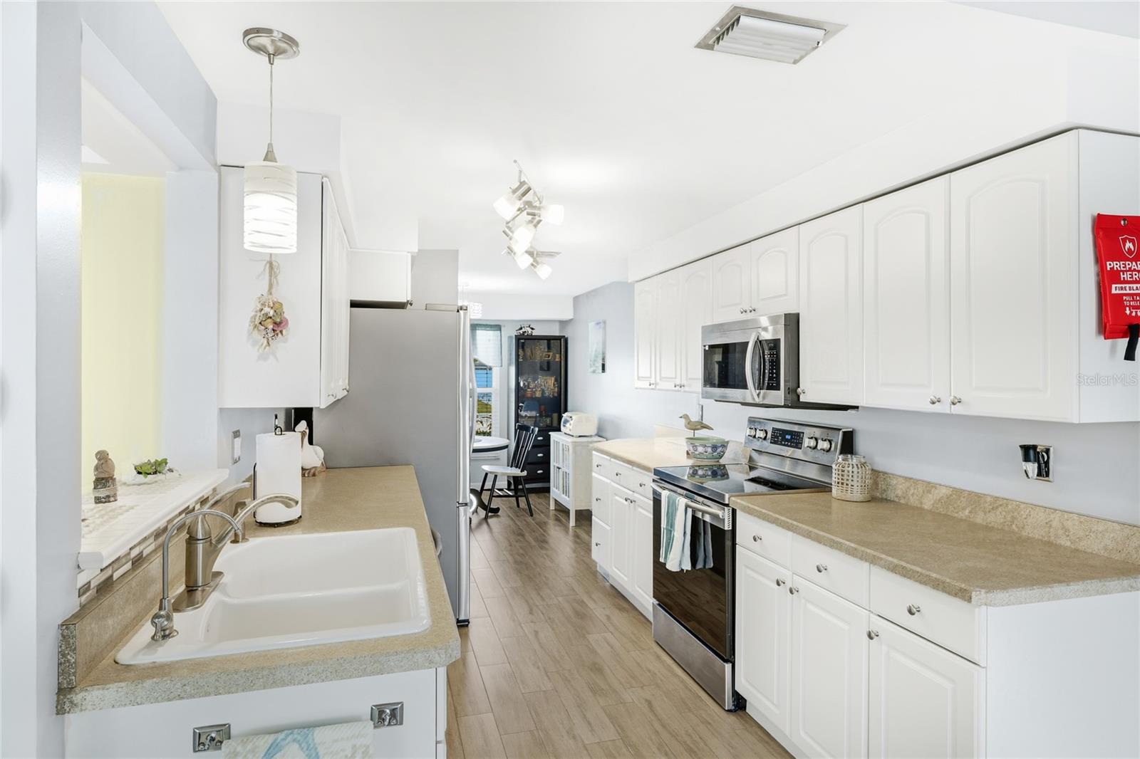 BEIGHNEER MANOR - Residential