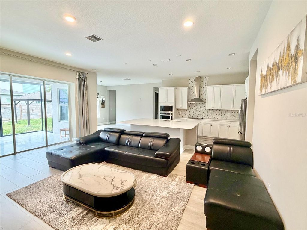 Photo of 19153 Planetree Street, Orlando, FL 32827 (MLS # O6363760)