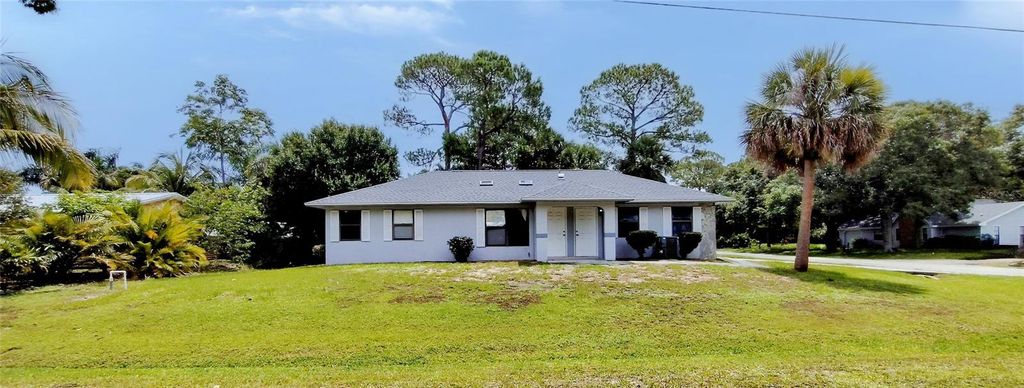Photo of 632 Wallis Avenue, Sebastian, FL 32958 (MLS # O6331124)