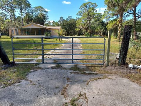 1750 PERCH COURT GENEVA FL 32732