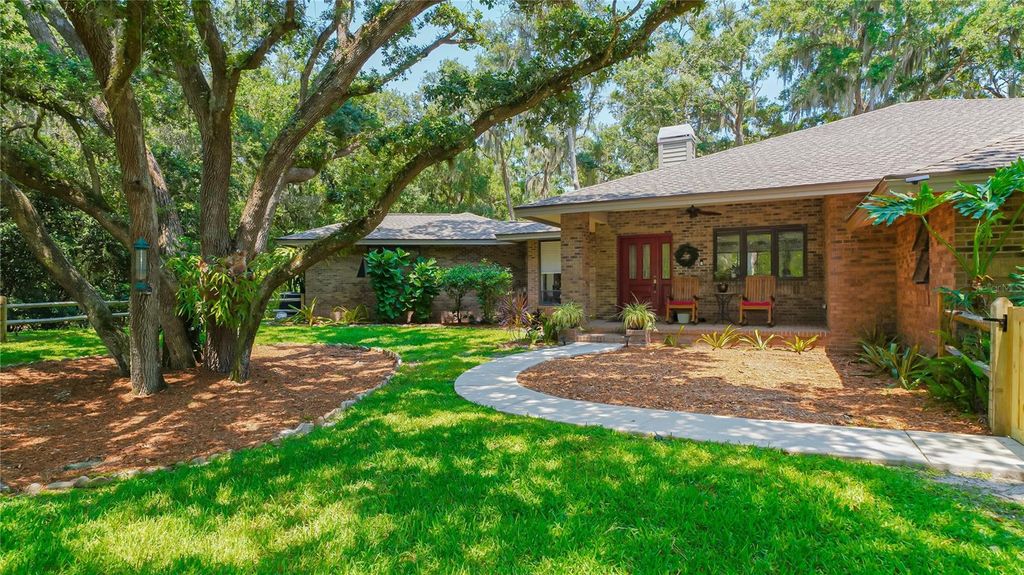Photo of 4855 Hoyer Drive, Sarasota, FL 34241 (MLS # A4661458)