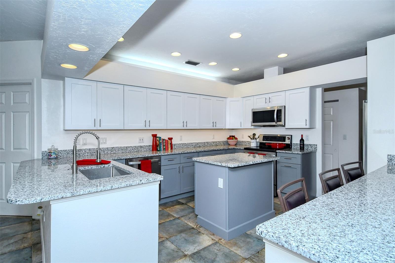 FOXFIRE WEST - Residential