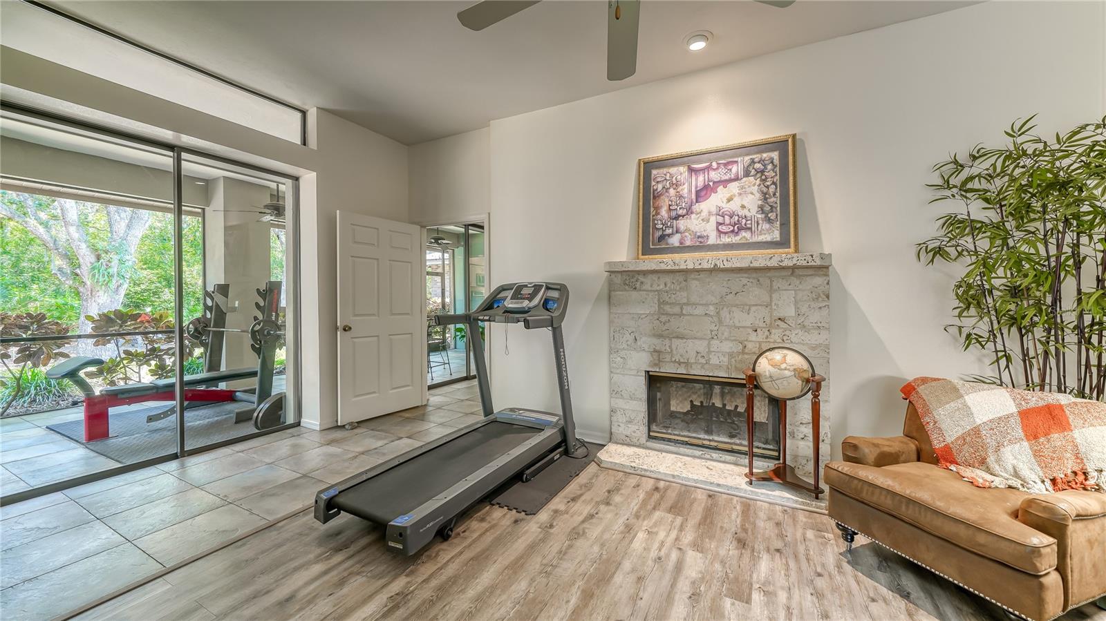 FOXFIRE WEST - Residential