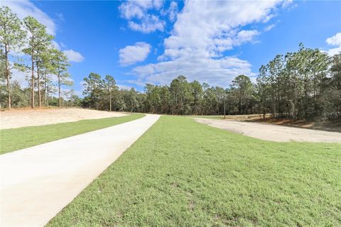 A home in DUNNELLON