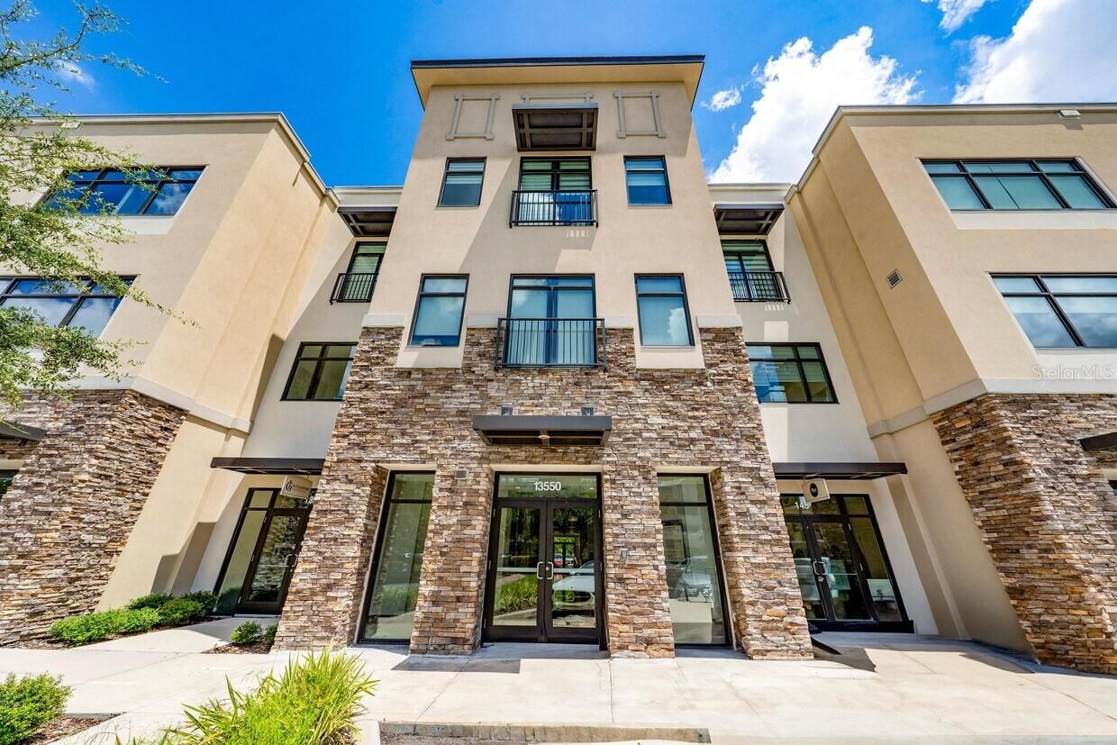 13550 VILLAGE PARK DRIVE U275