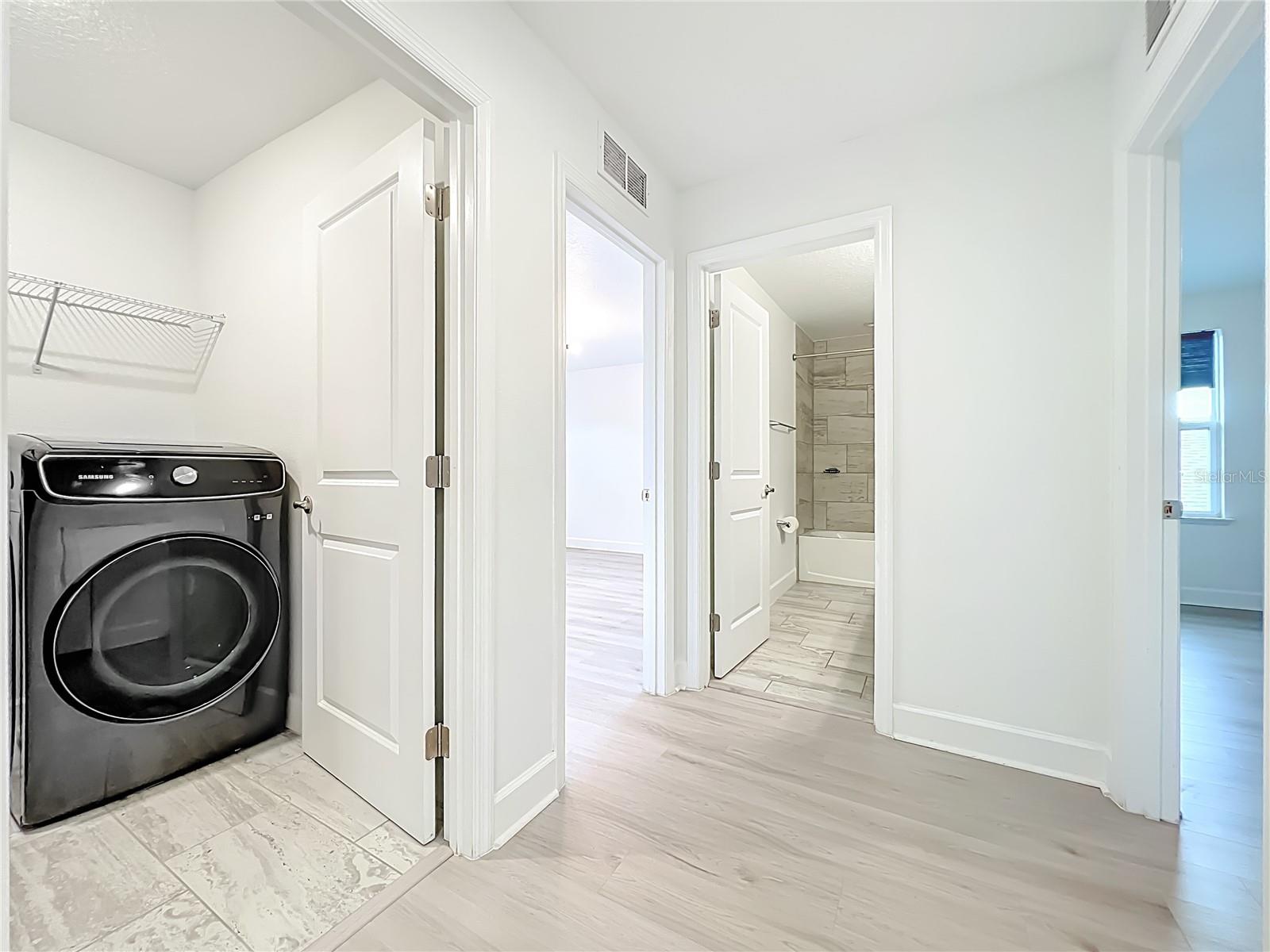 RIVERSIDE OAKS - Residential