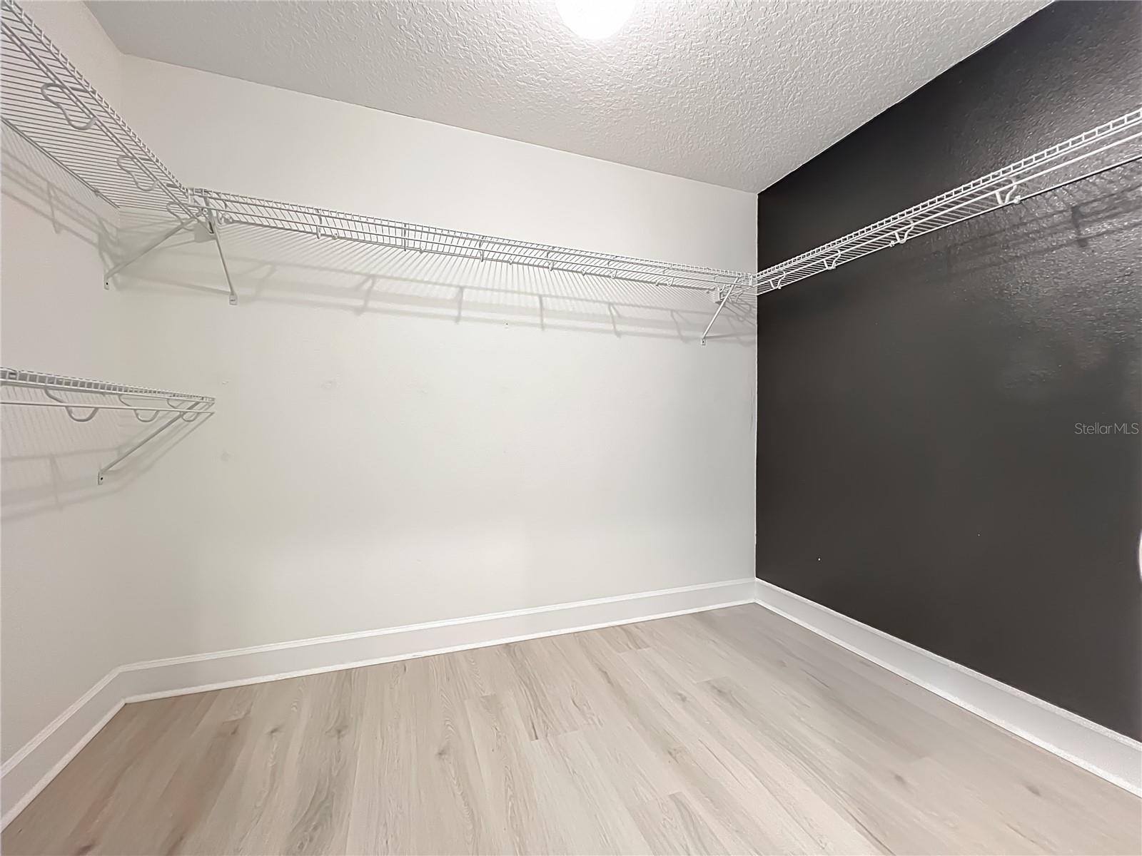 RIVERSIDE OAKS - Residential