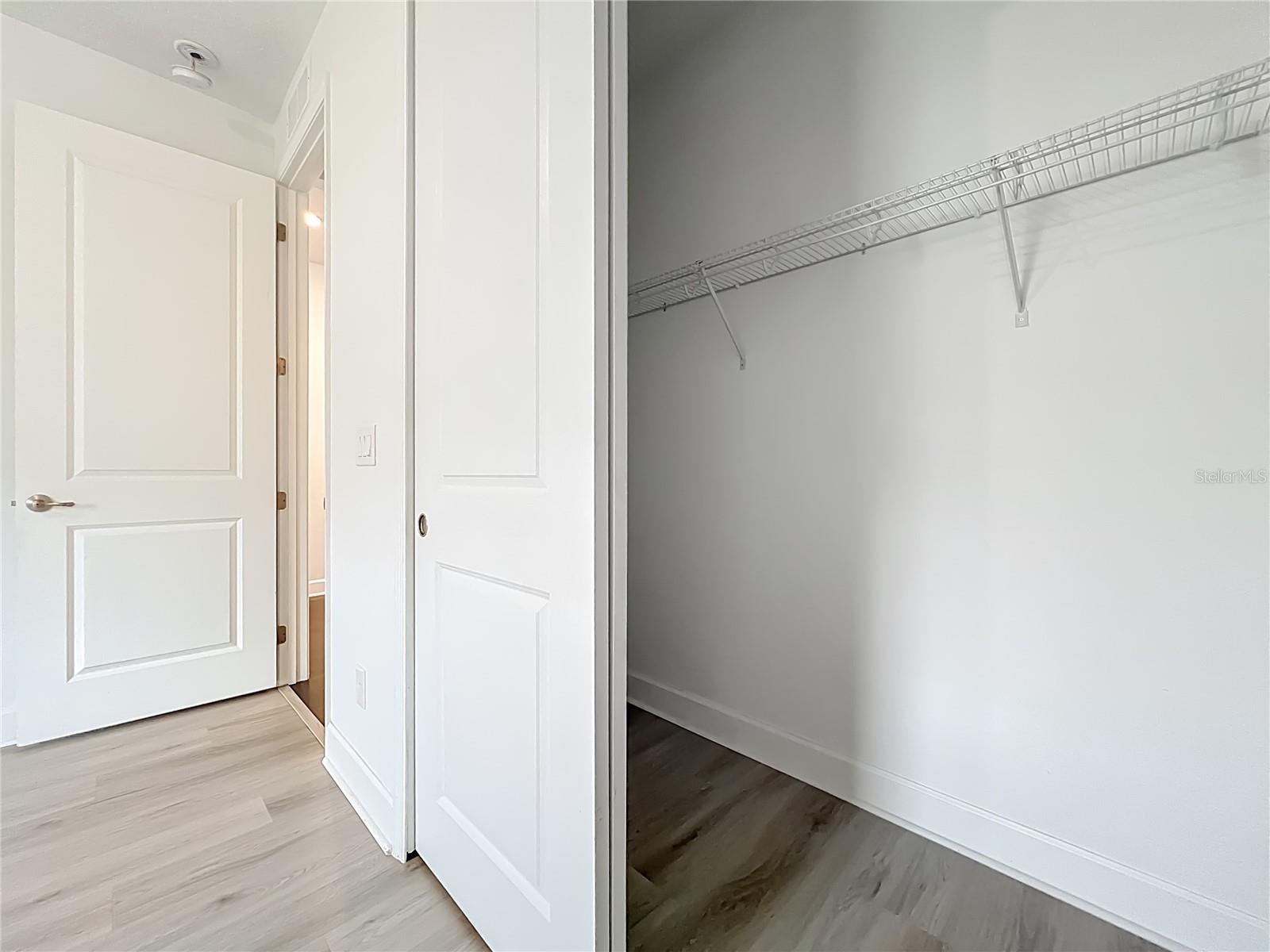 RIVERSIDE OAKS - Residential