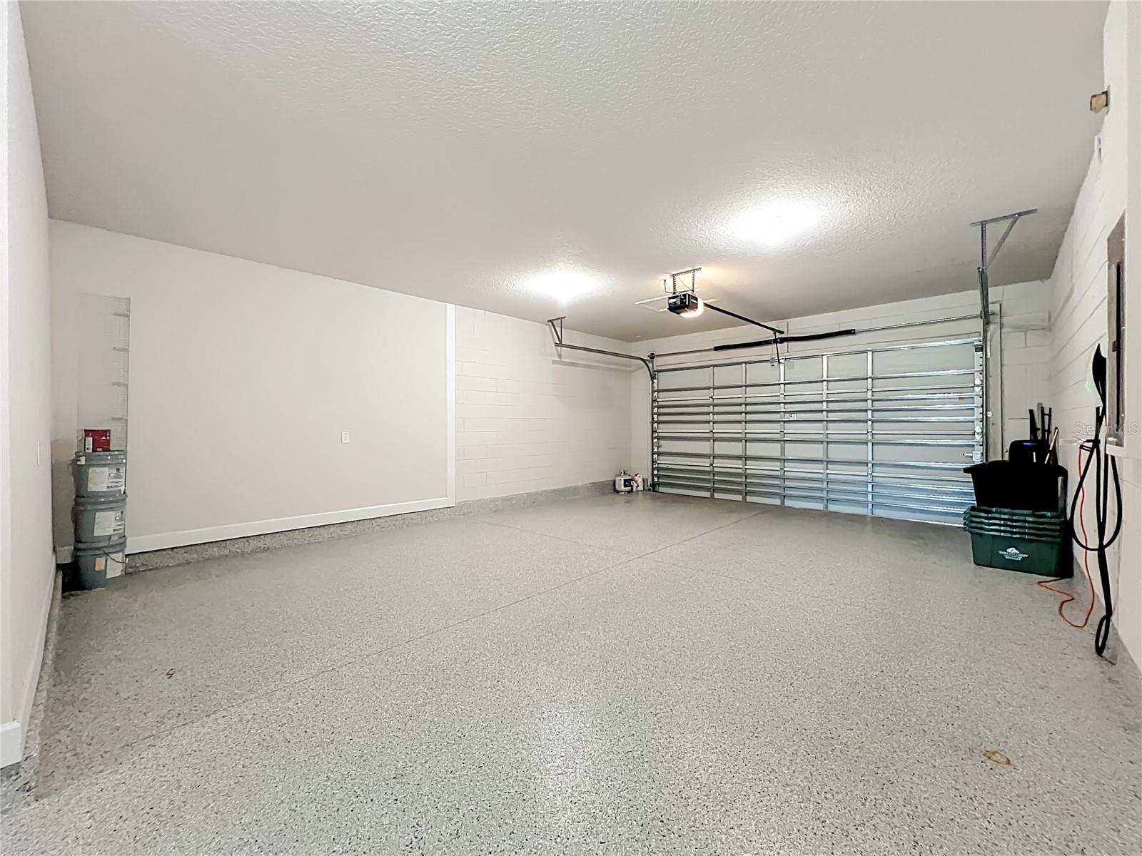 RIVERSIDE OAKS - Residential