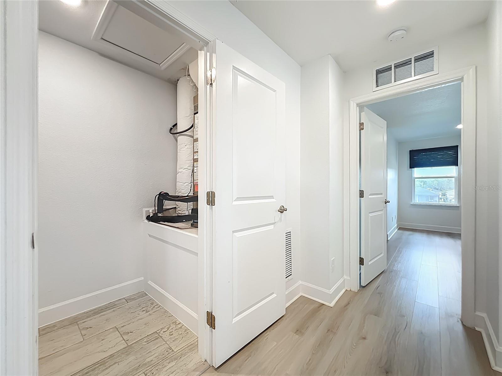 RIVERSIDE OAKS - Residential