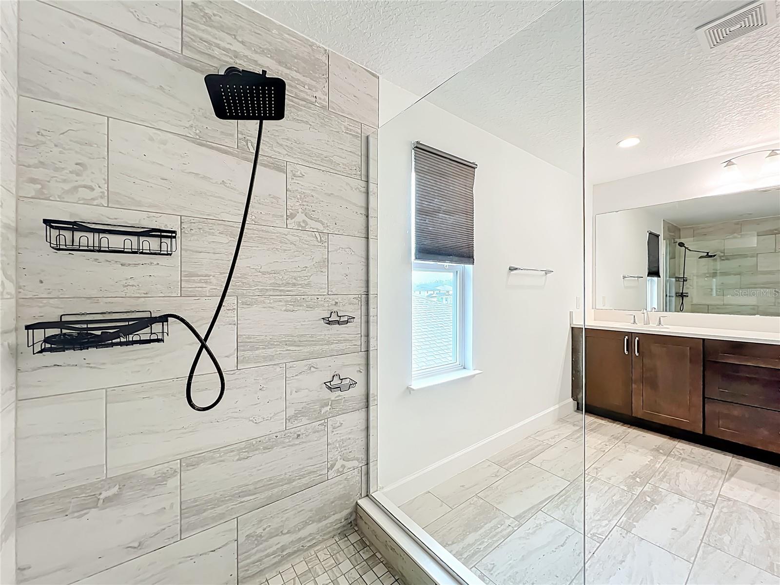 RIVERSIDE OAKS - Residential