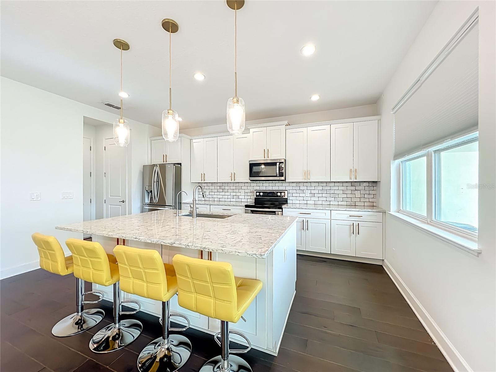 RIVERSIDE OAKS - Residential