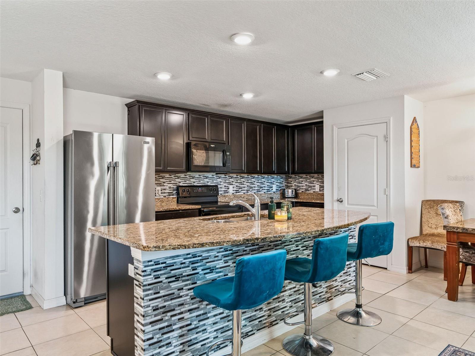 SHERMAN HILLS PH V - Residential