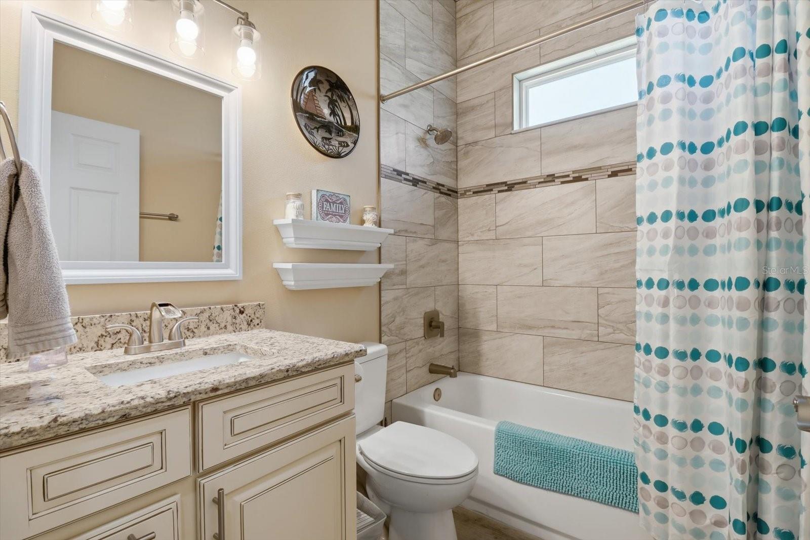 ROYAL HIGHLANDS - Residential