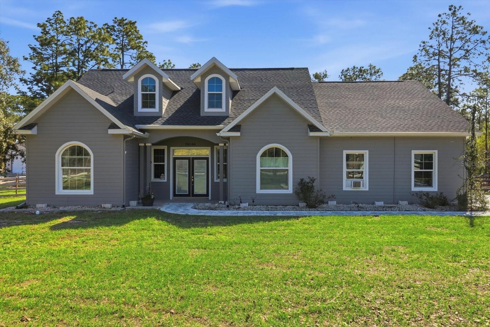 ROYAL HIGHLANDS - Residential