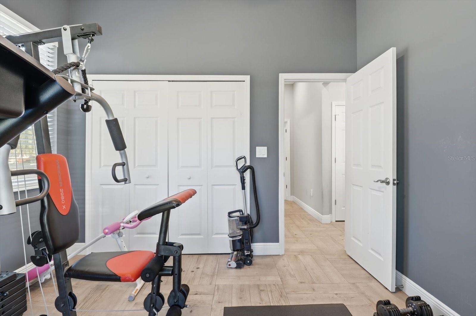 ROYAL HIGHLANDS - Residential