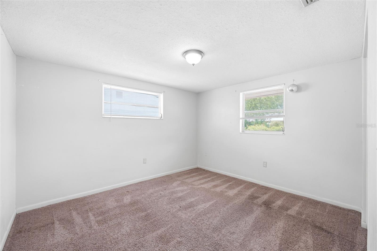 EMBASSY HILLS - Residential