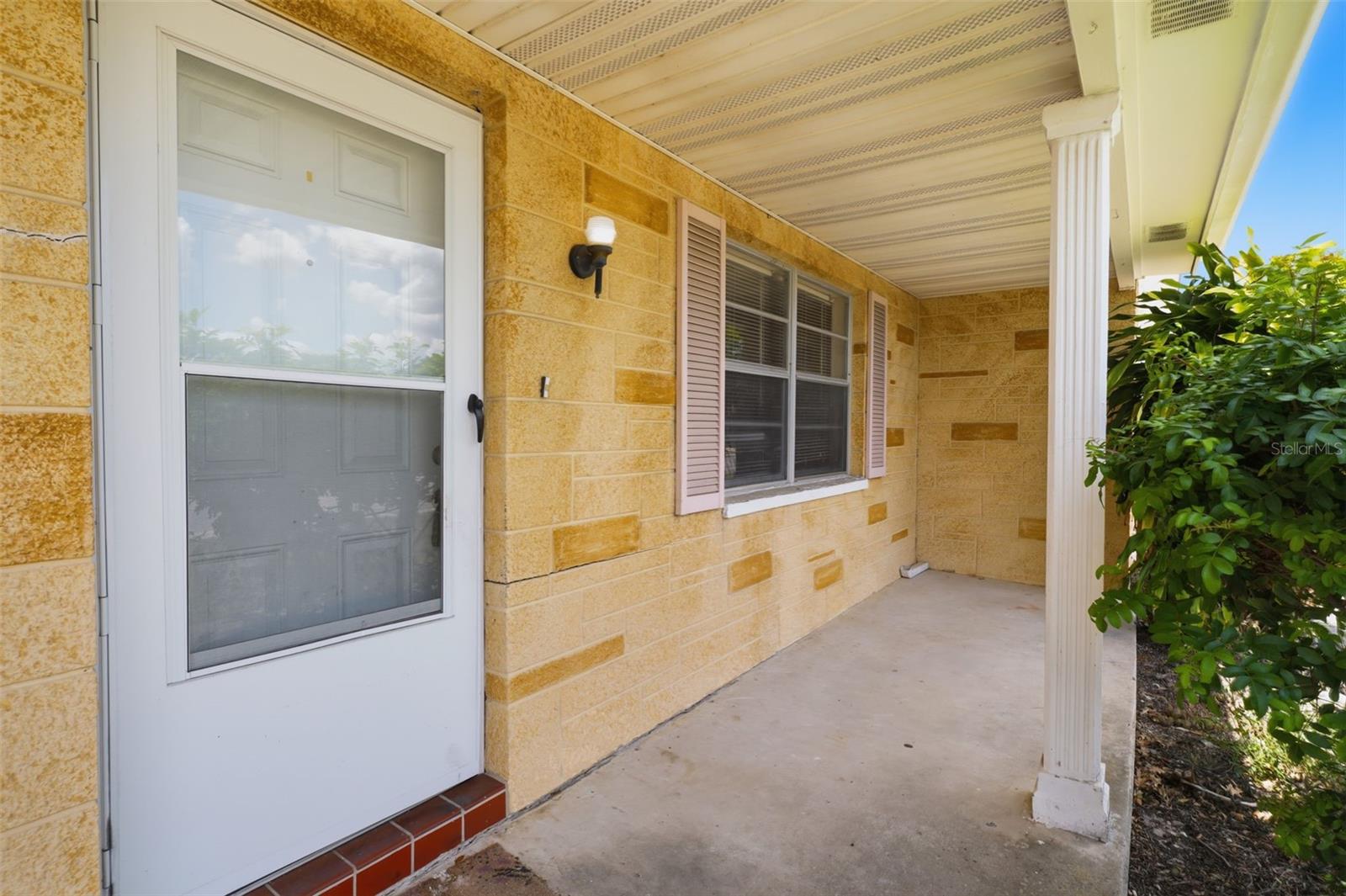 EMBASSY HILLS - Residential