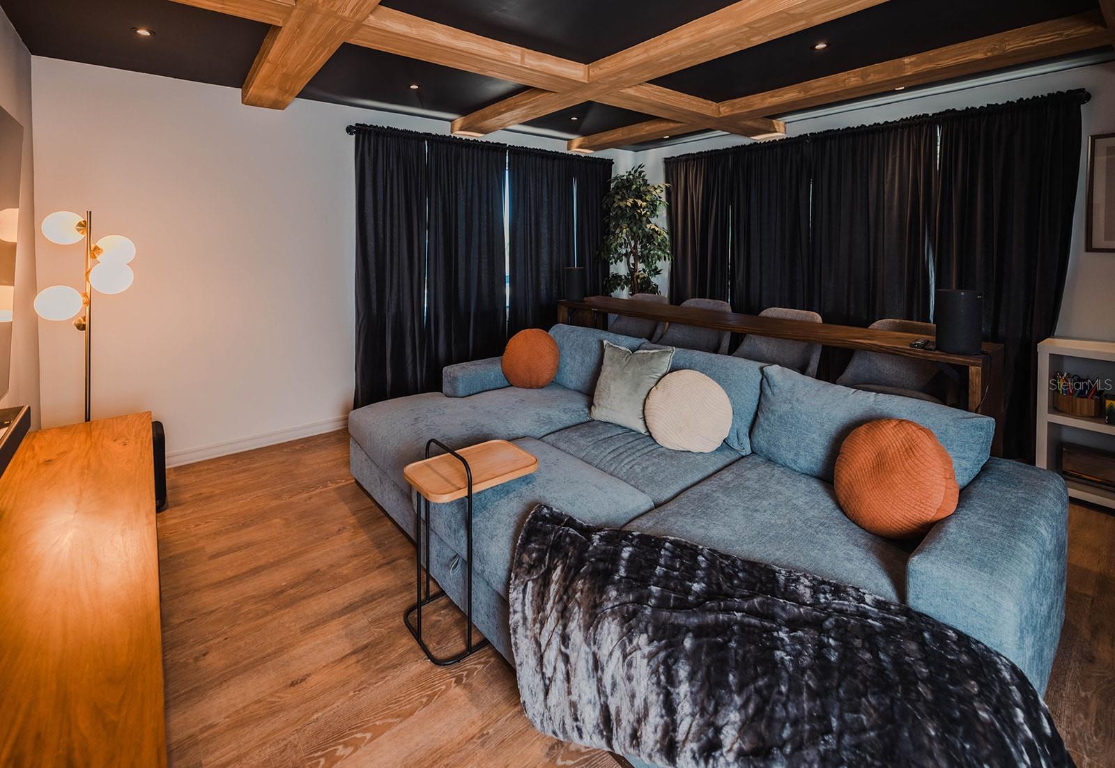 PORT ROAD - Residential