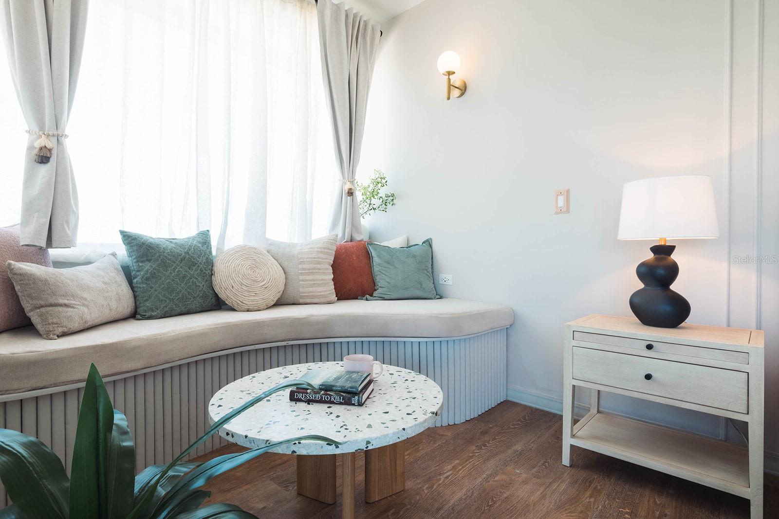 PORT ROAD - Residential