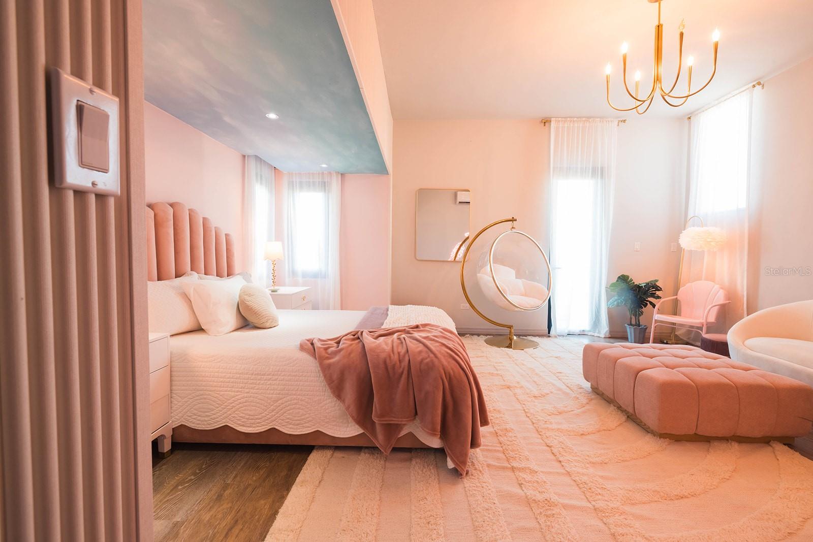 PORT ROAD - Residential