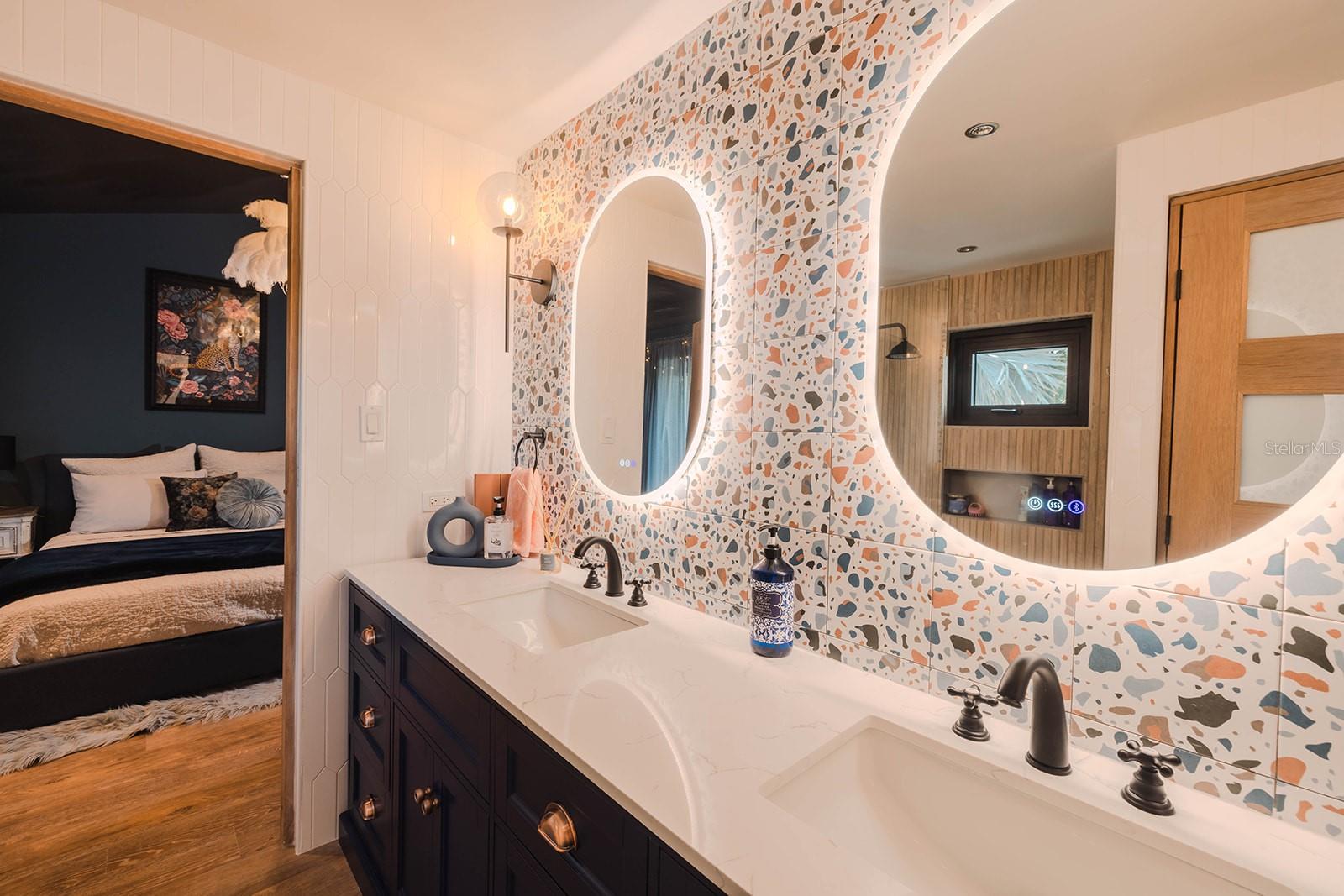 PORT ROAD - Residential