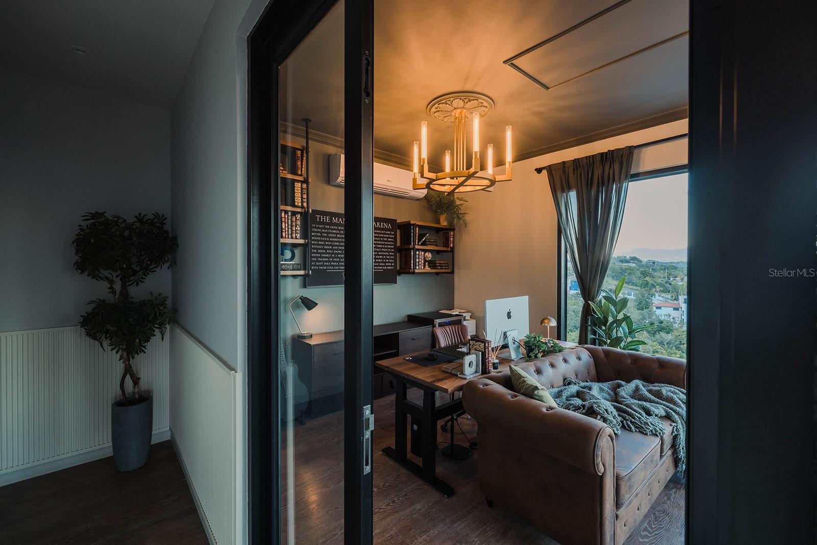 PORT ROAD - Residential