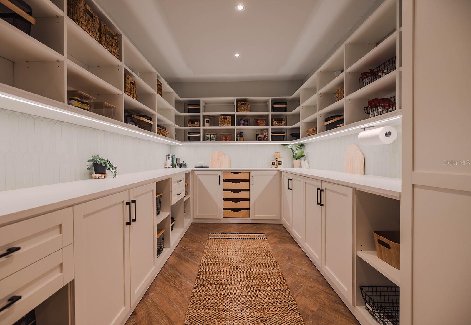 PORT ROAD - Residential